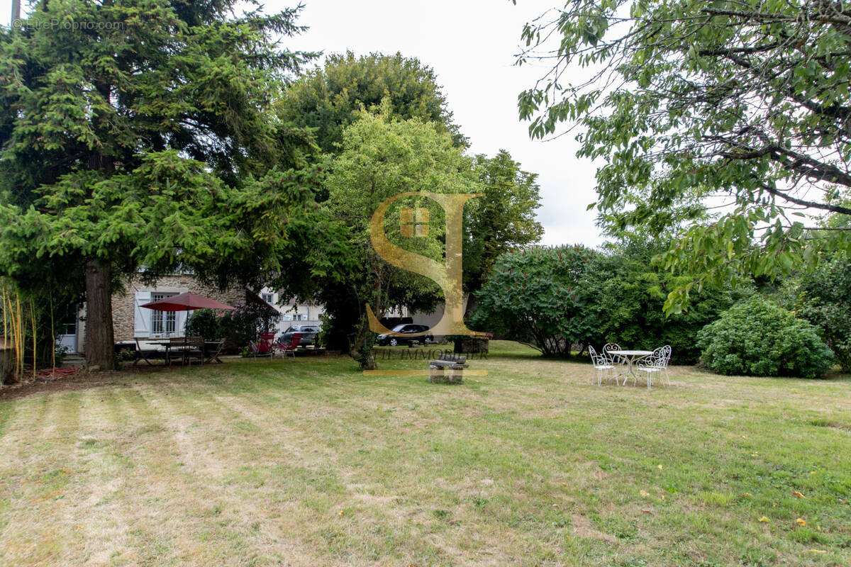 Maison à FONTENAILLES