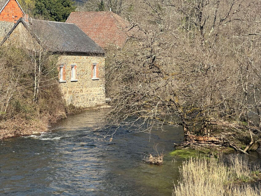 Maison à CHATEAUNEUF-LES-BAINS