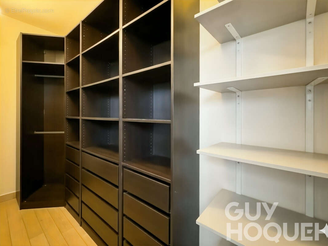Appartement à VERSAILLES