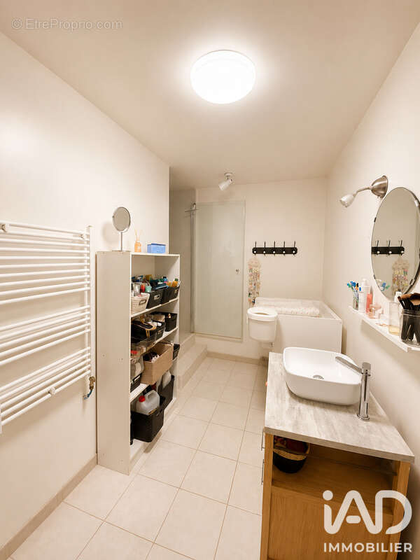 Maison 120 m² à Saint-Quentin  - photo 9
