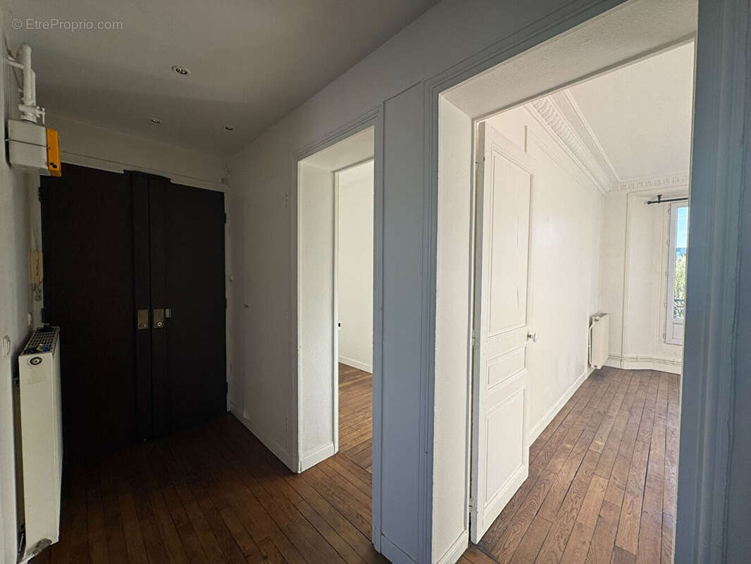 Appartement à AUBERVILLIERS