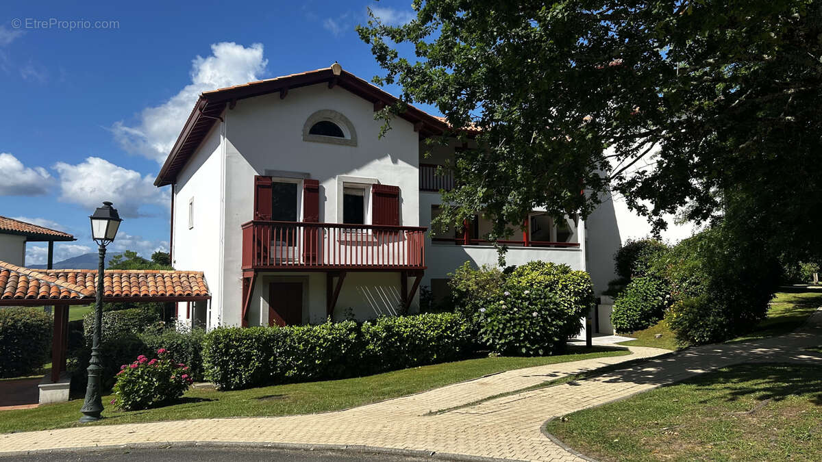 Appartement à ARCANGUES
