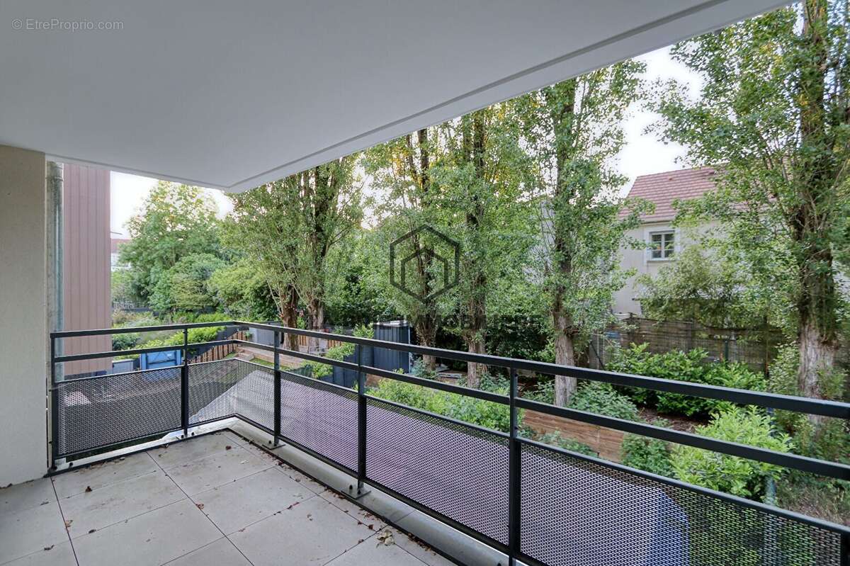 Appartement 62 m² à Pontault-Combault  - photo 3