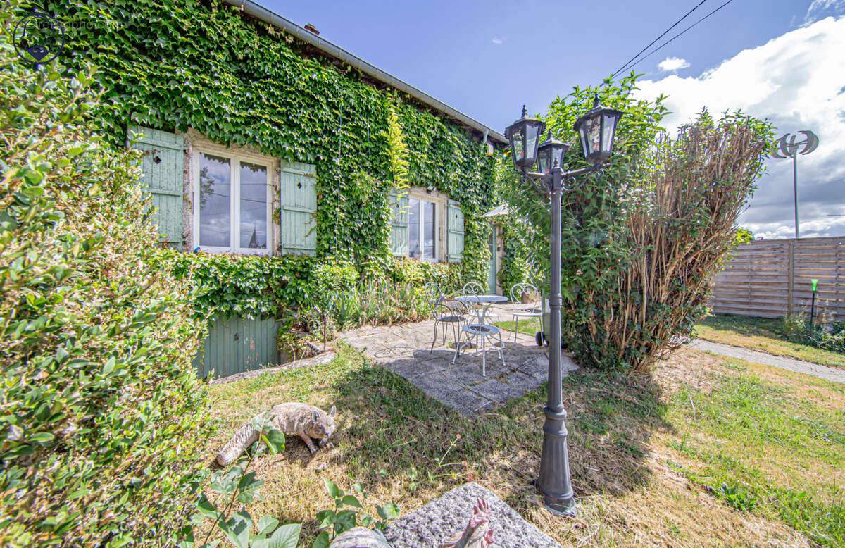 Maison à HEUDICOURT-SOUS-LES-COTES