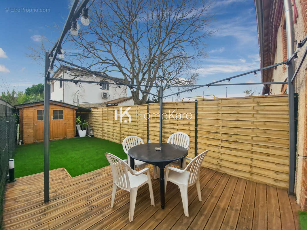 Maison à LABARTHE-SUR-LEZE