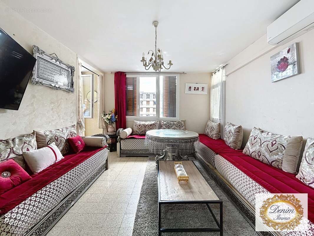 Appartement à NIMES
