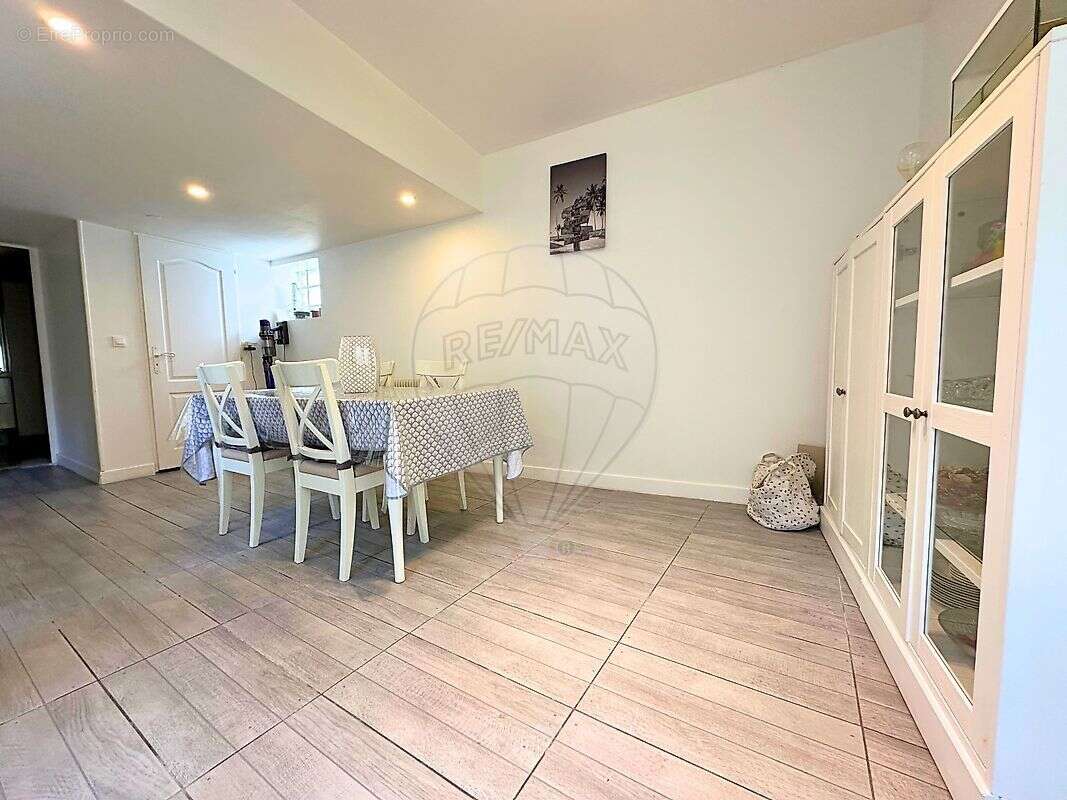 Maison à CREPY-EN-VALOIS