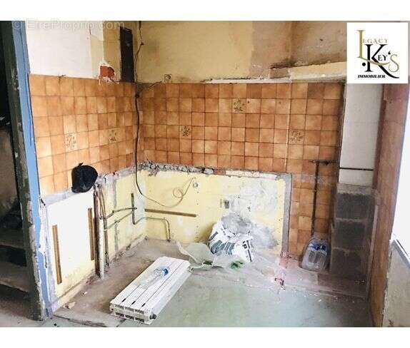 Appartement 120 m² à Cenon  - photo 6