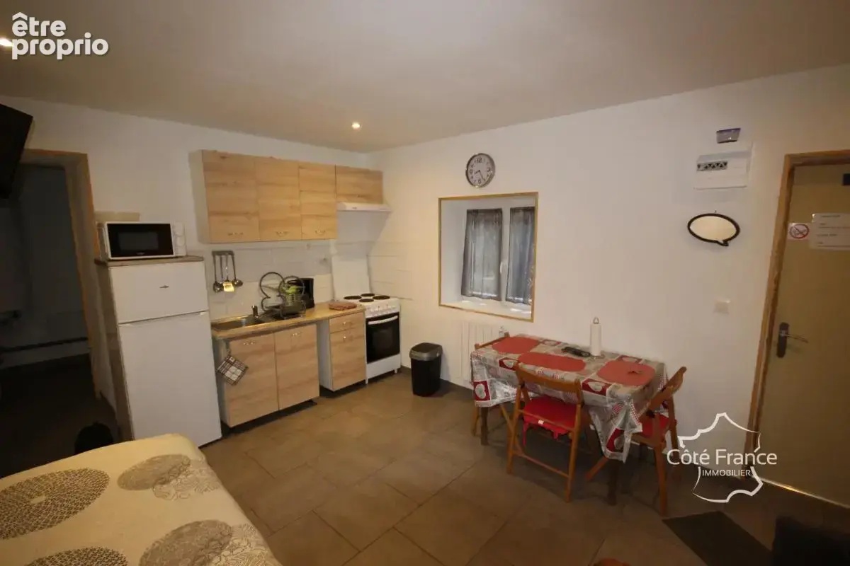 GIVET Immeuble de rapport composé de 4 logements, idéal inve - photo 5