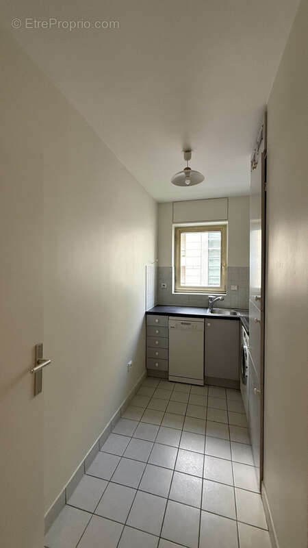 Appartement à LEVALLOIS-PERRET
