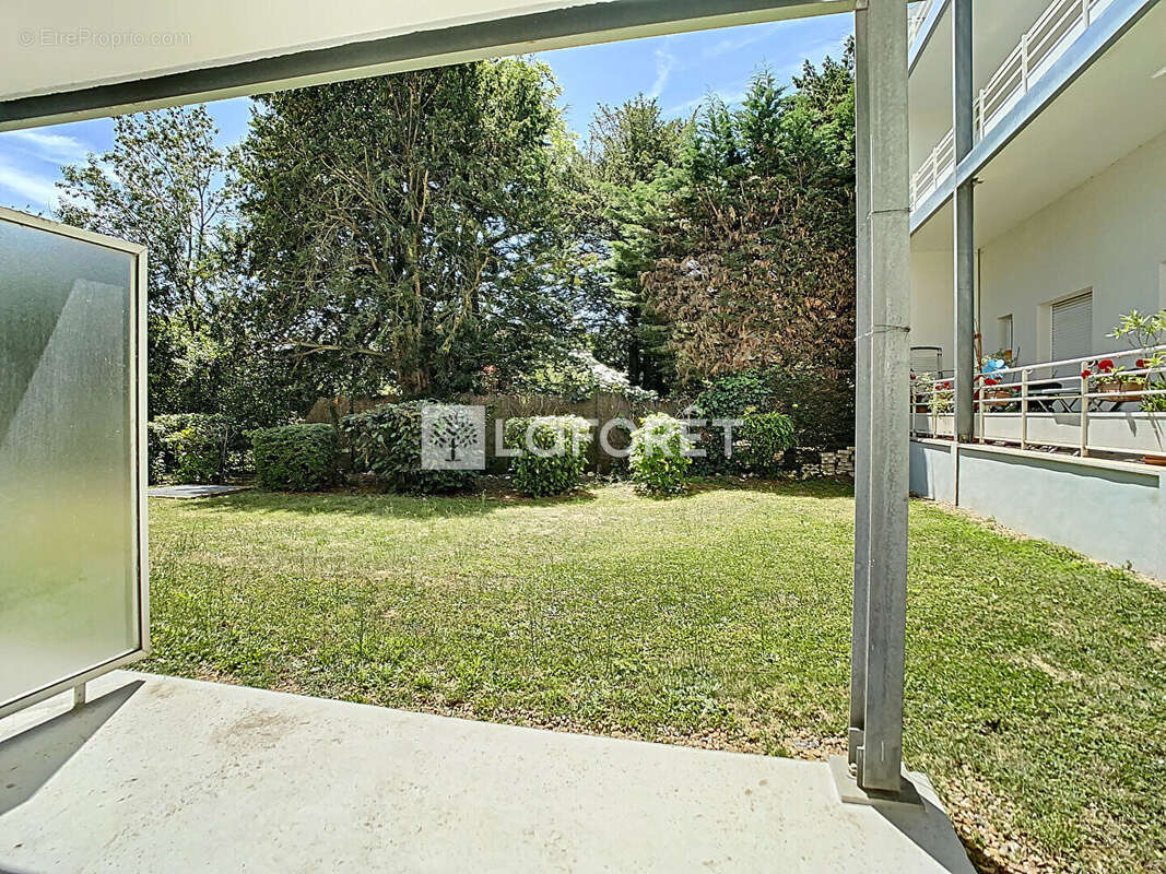 BLOIS - Studio avec terrasse, parking privatif et vue sur jardin - photo 5