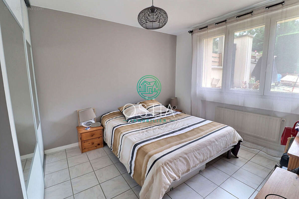Appartement St Paul En Jarez 5 pièce(s) 112 m2 - photo 6