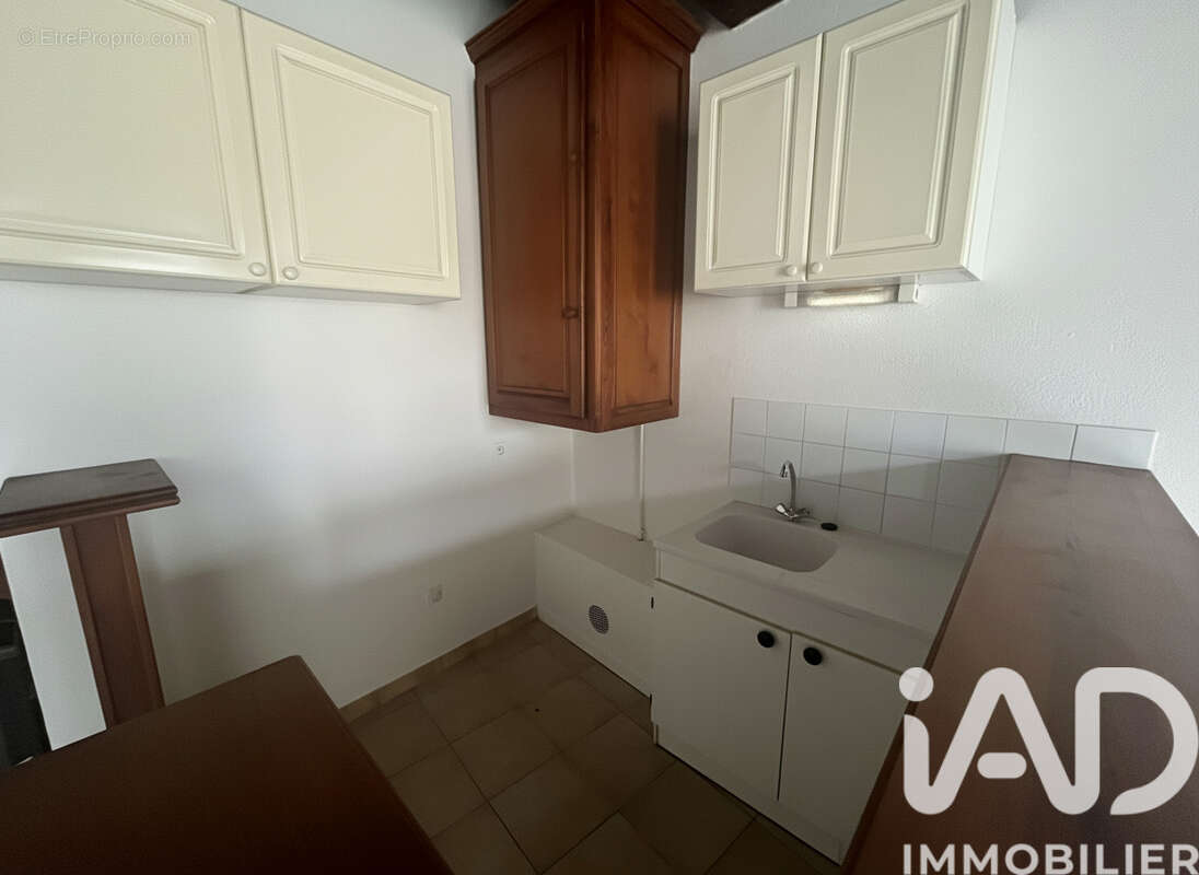 Photo 2 - Appartement à BAGNOLS-SUR-CEZE