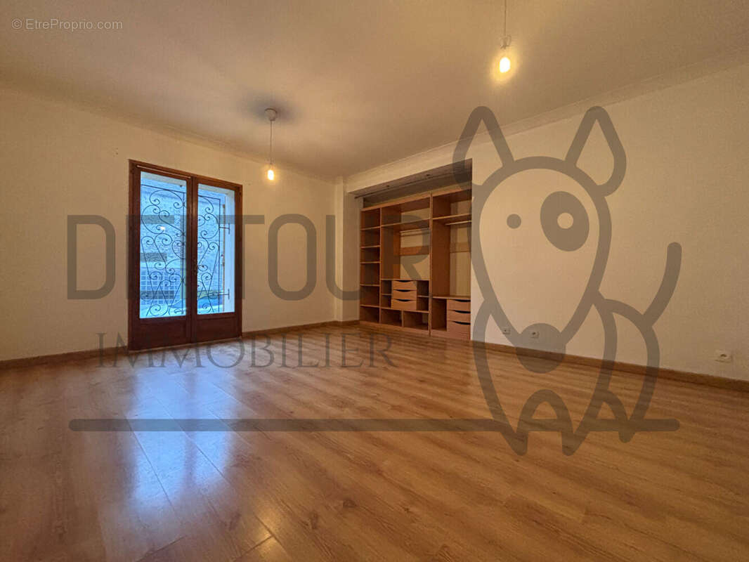 Appartement à POMMEUSE