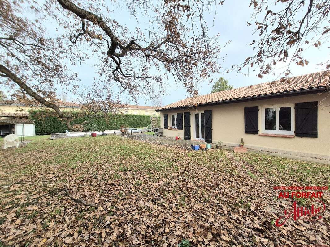 Maison à PECHBONNIEU