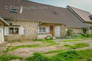 Maison à SAINT-PARIZE-LE-CHATEL