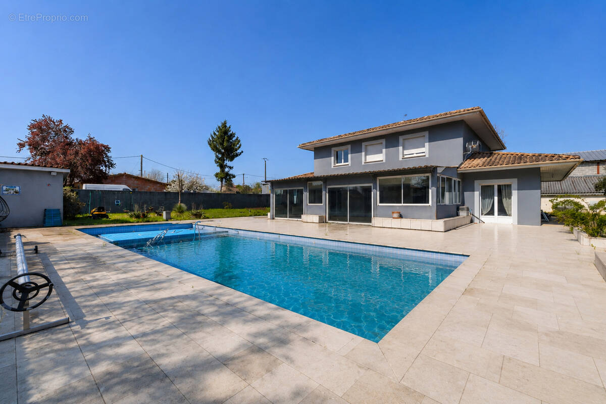 Maison à PODENSAC