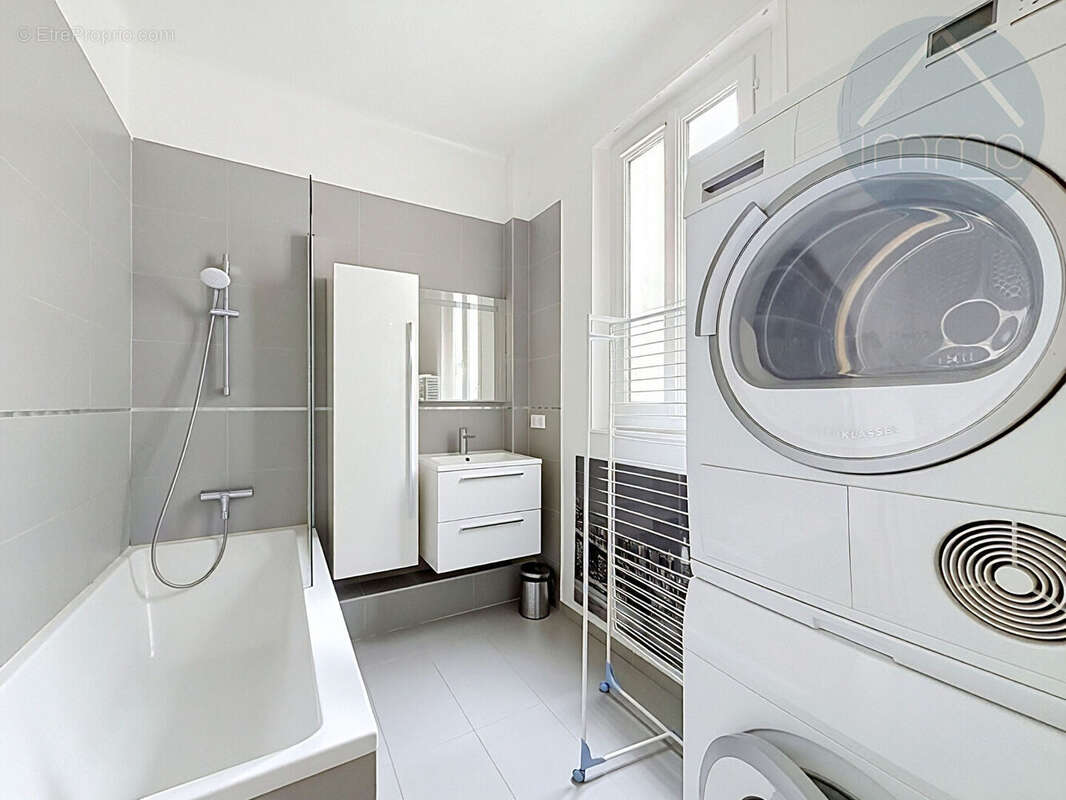 Appartement à ASNIERES-SUR-SEINE