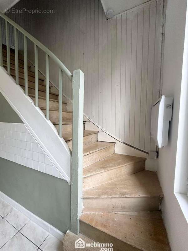 Découvrons l'étage - Maison à LAON