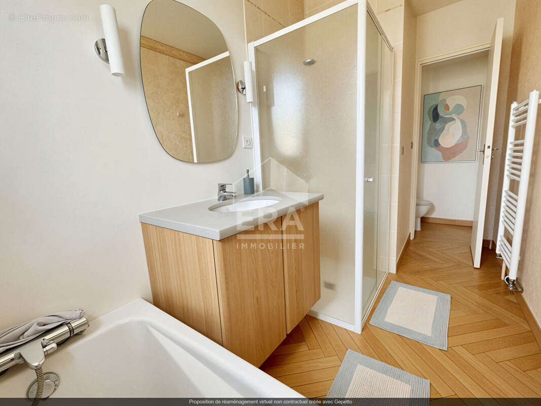 Maison à SAINT-JEAN-DE-BRAYE