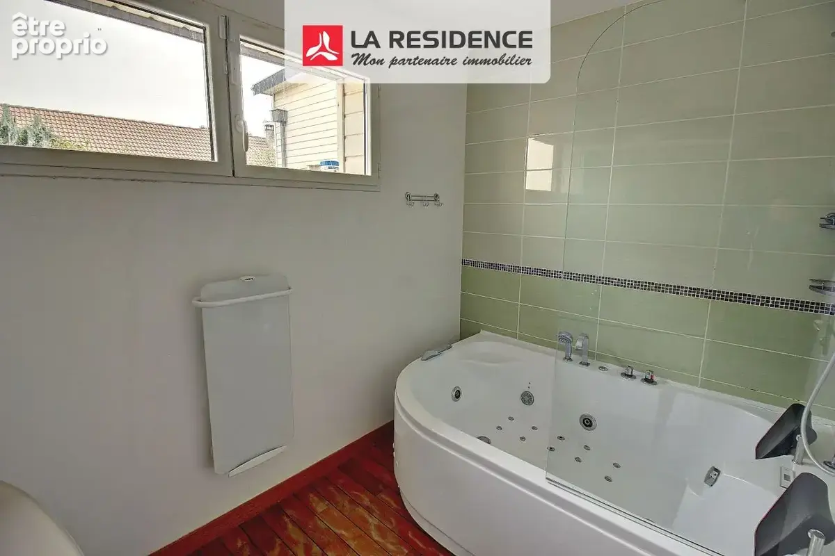 Maison 190 m² à Conflans-Sainte-Honorine  - photo 8