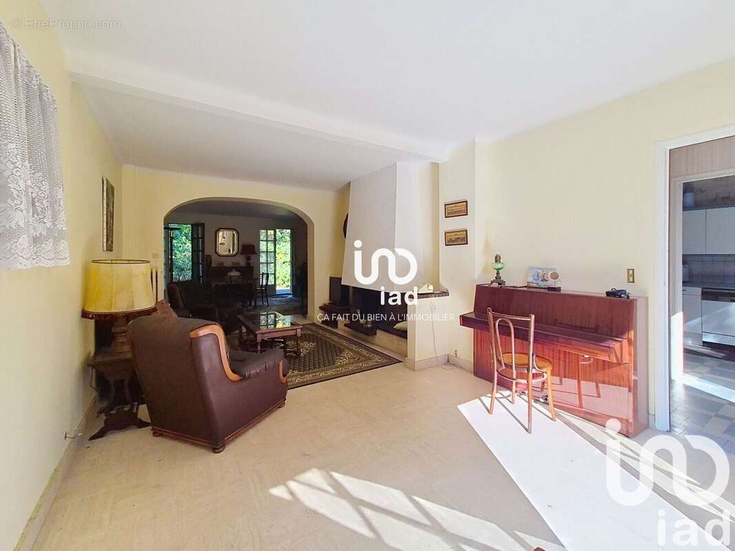 Photo 4 - Maison à SAINT-FARGEAU-PONTHIERRY