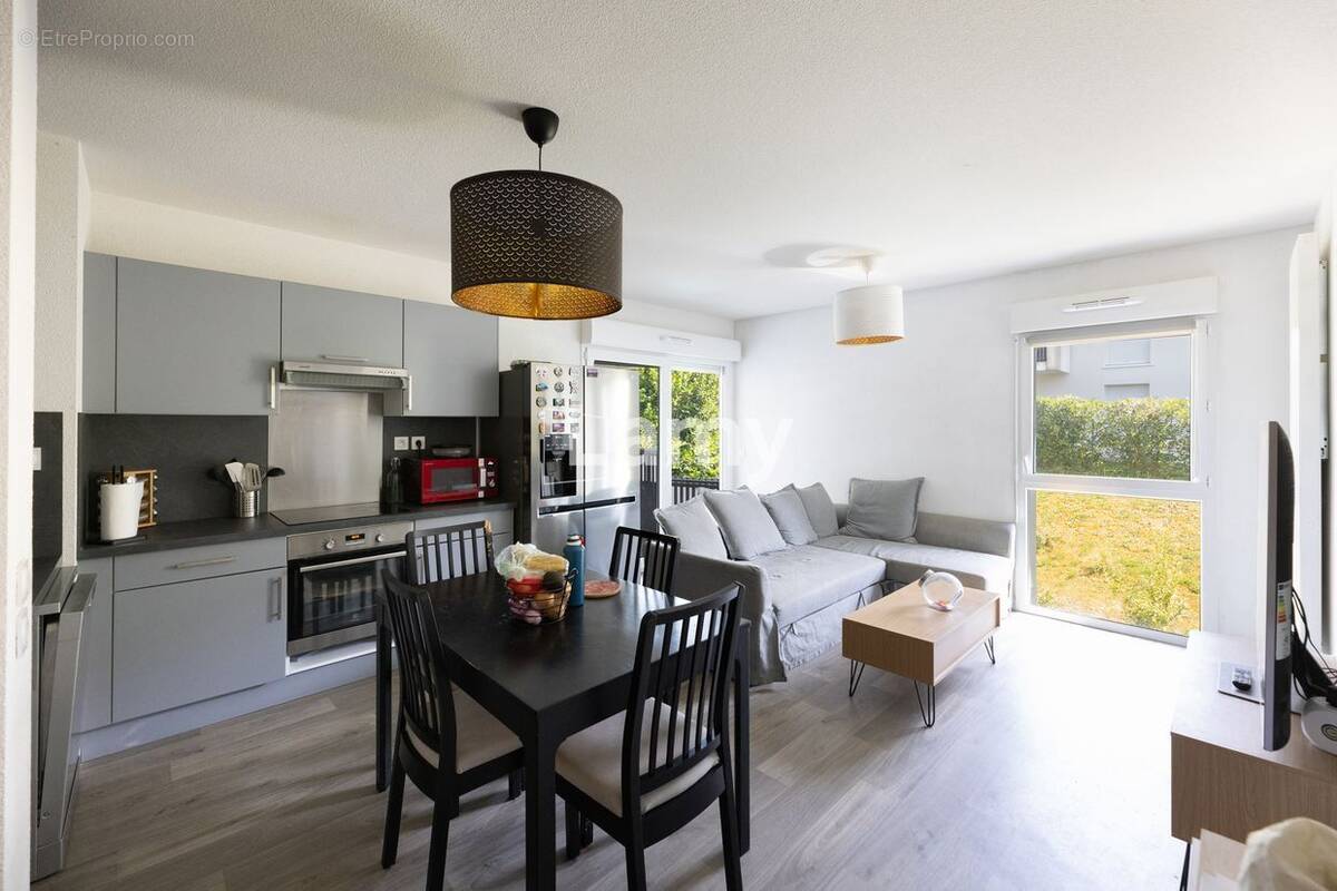 Appartement à SAINT-MARTIN-DE-SEIGNANX