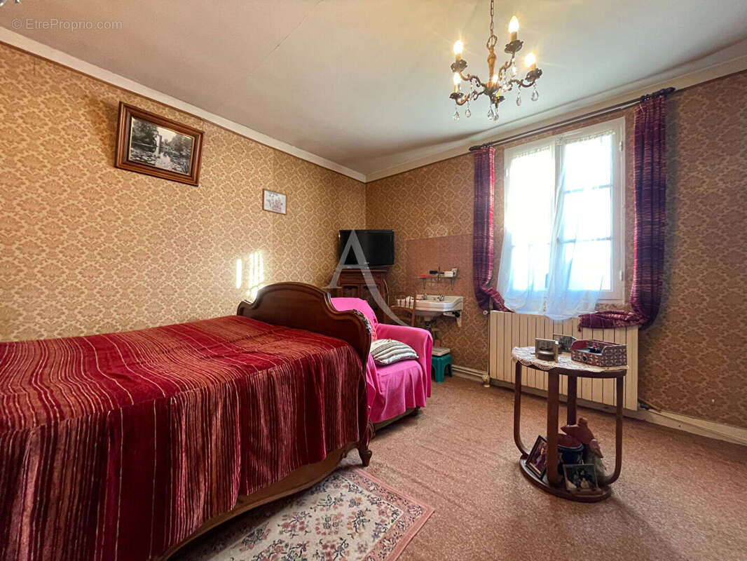 Maison à BEAUFORT-EN-VALLEE