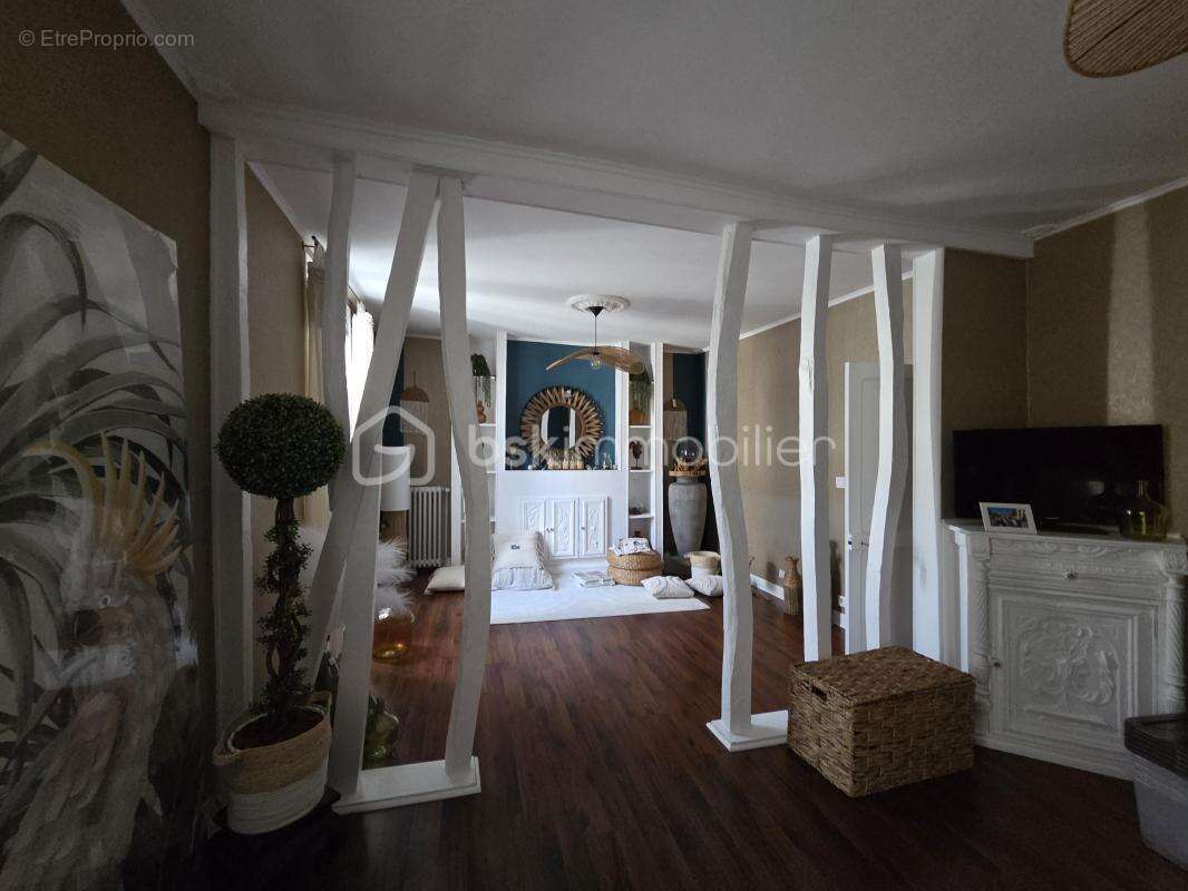 *** ST-MAIXENT L’ÉCOLE  - Halles-Abbaye – Maison 315 m² *** - photo 12