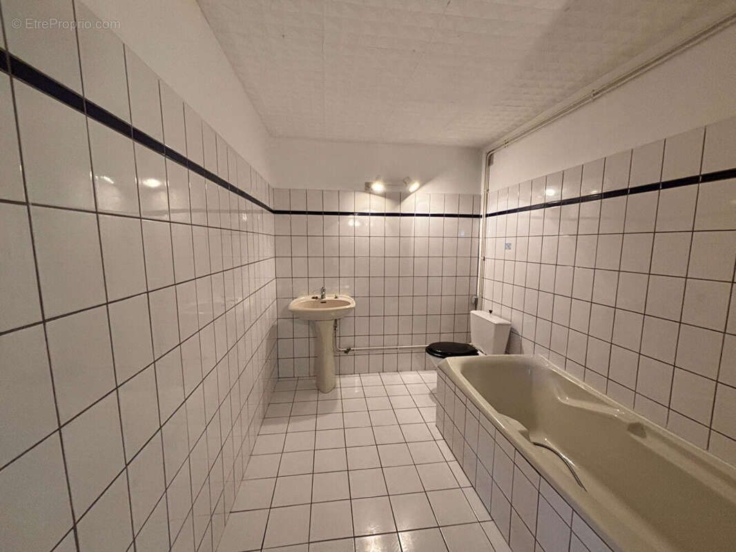 Maison à LA FERTE-BERNARD