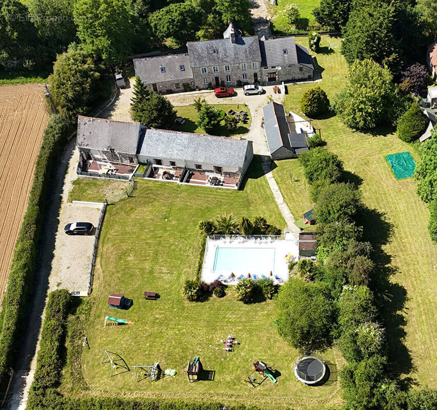 Maison à SAINT-SAUVEUR-LE-VICOMTE