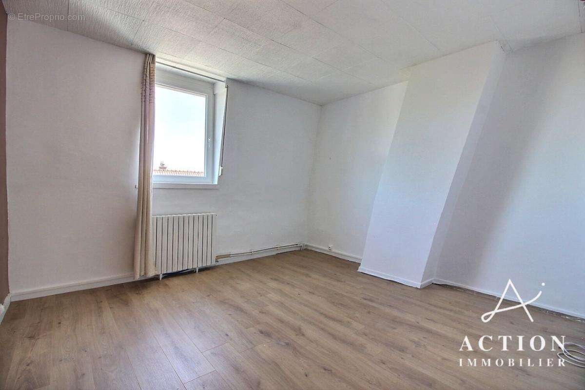 Seclin  maison 112 m² diagnostic c, 4 chambres, grand jardin et garage 33 m² !! - photo 9