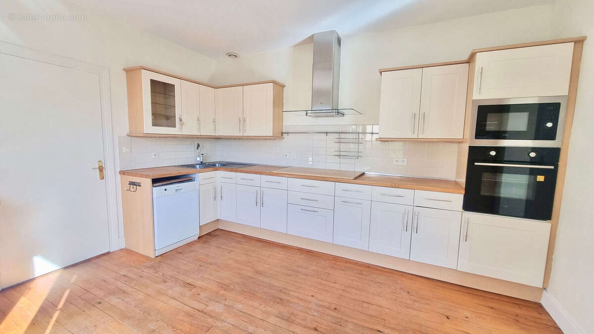 Maison à PONT-DU-CHATEAU