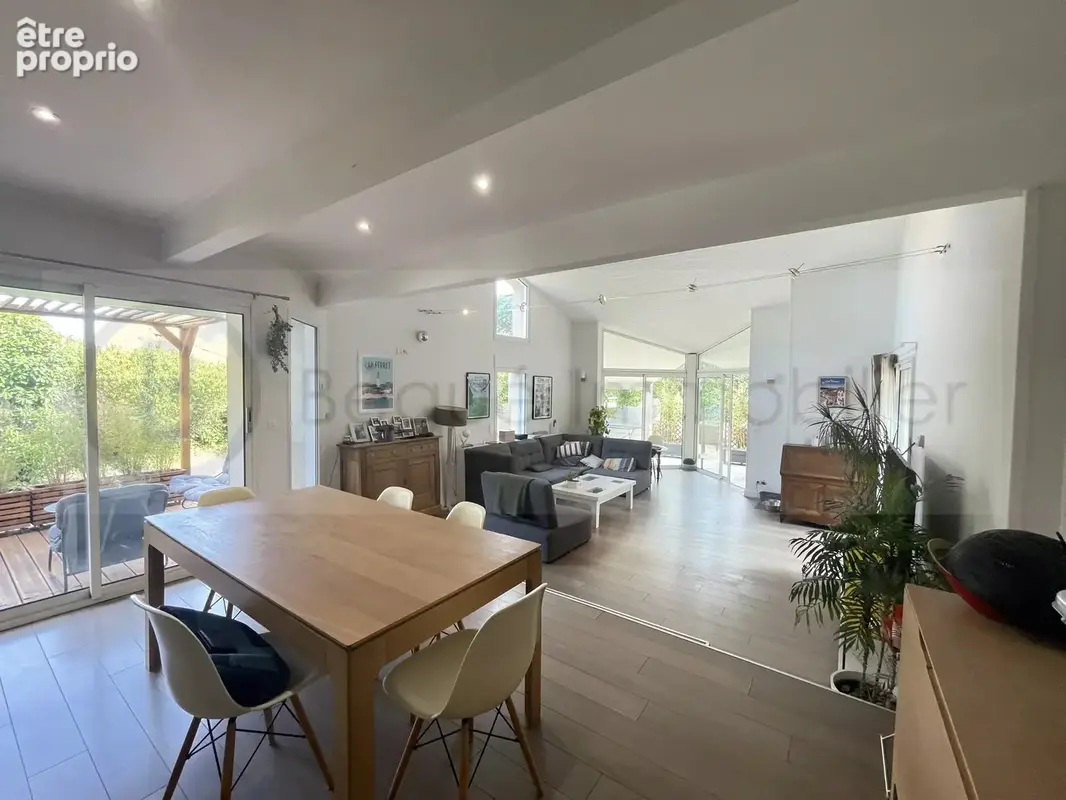 Maison la salvetat st gilles - 6 pièce(s) - 143.8 m2 - photo 2