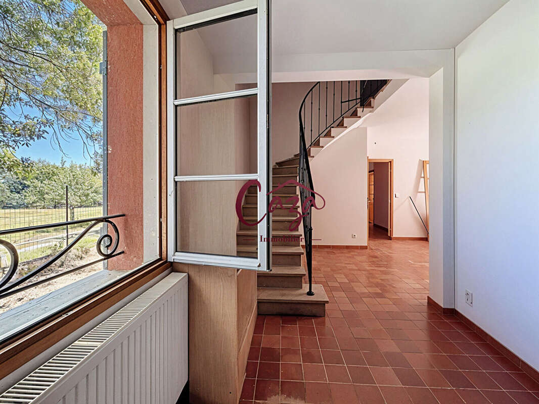 Maison 8 Pièces 235 m² - photo 6