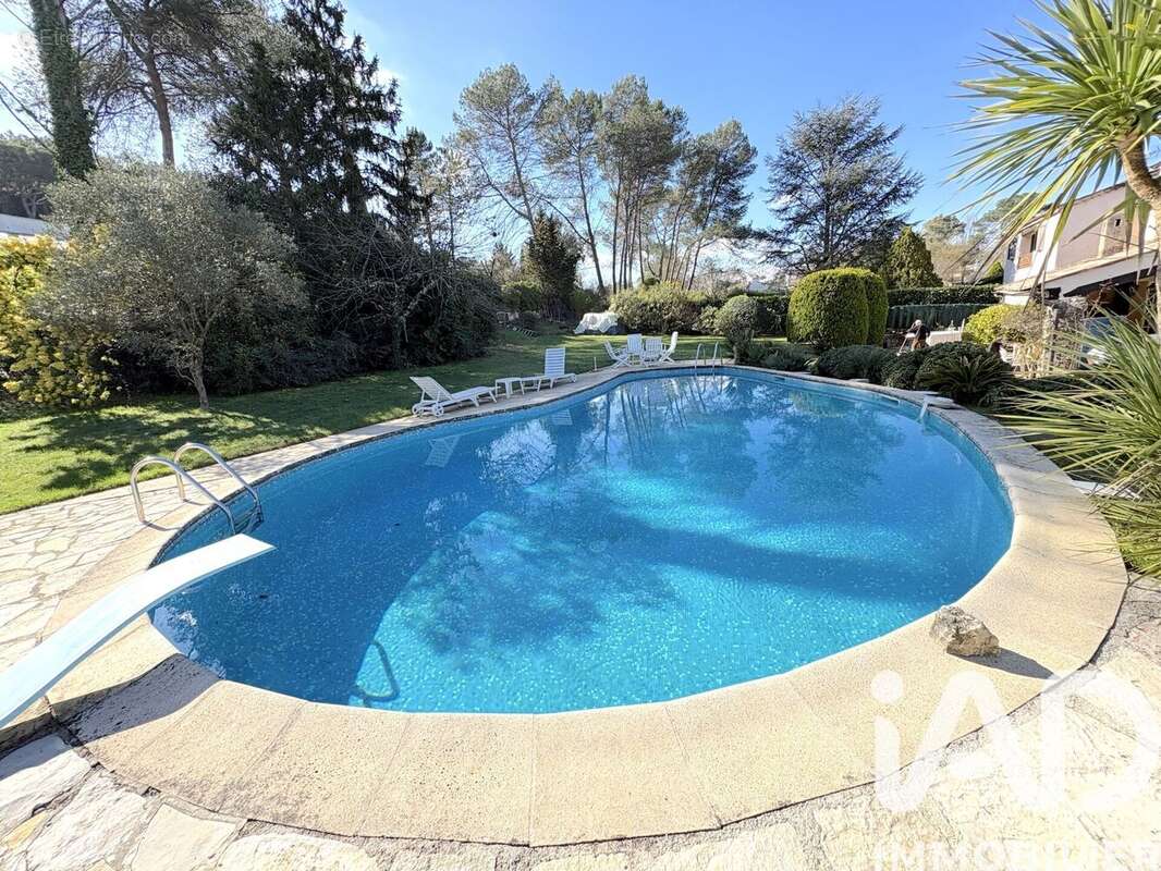 Photo 2 - Maison à MOUGINS
