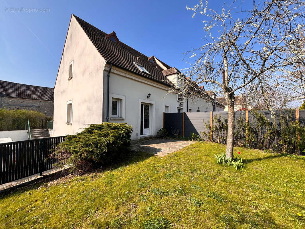 Maison à RAMBOUILLET