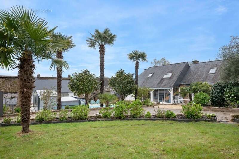 Domaine  à vendre 14 pièces proche de GUERANDE - photo 2