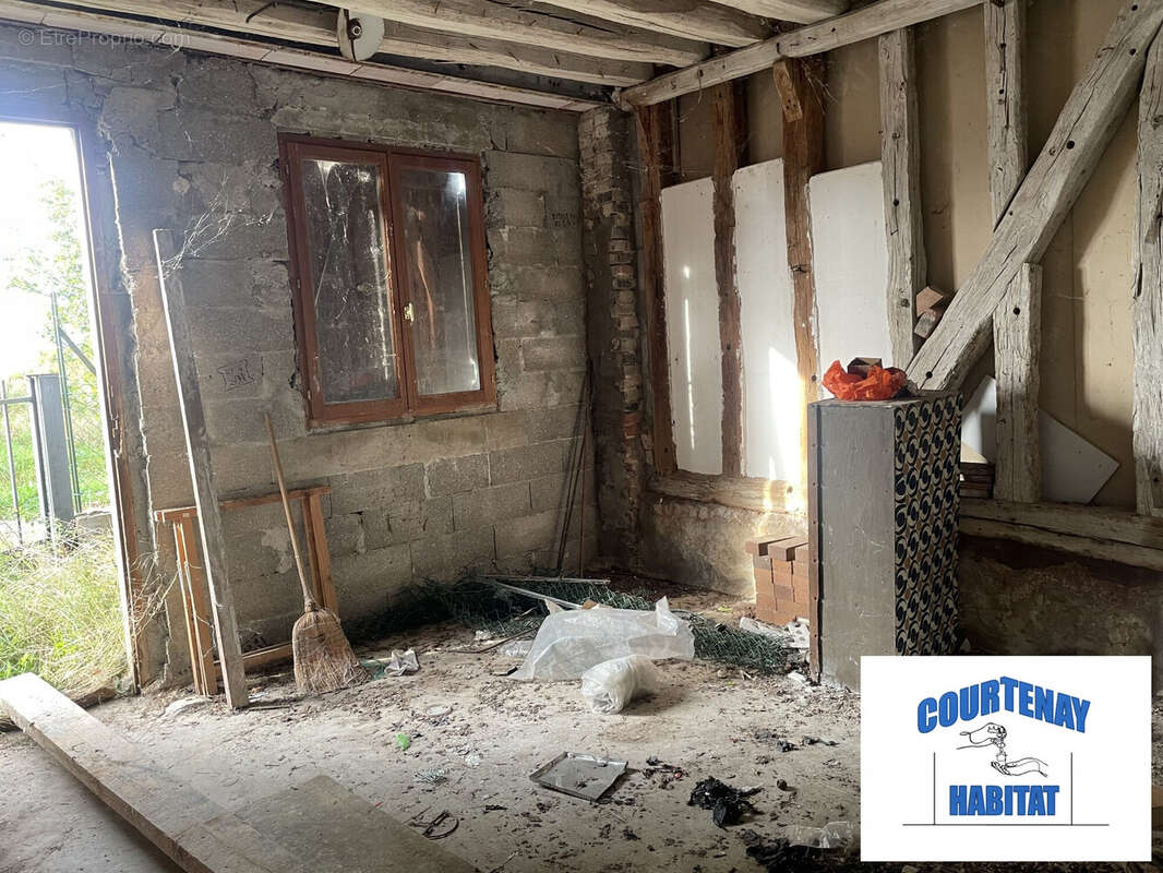 Maison 80 m² à Trigueres  - photo 4