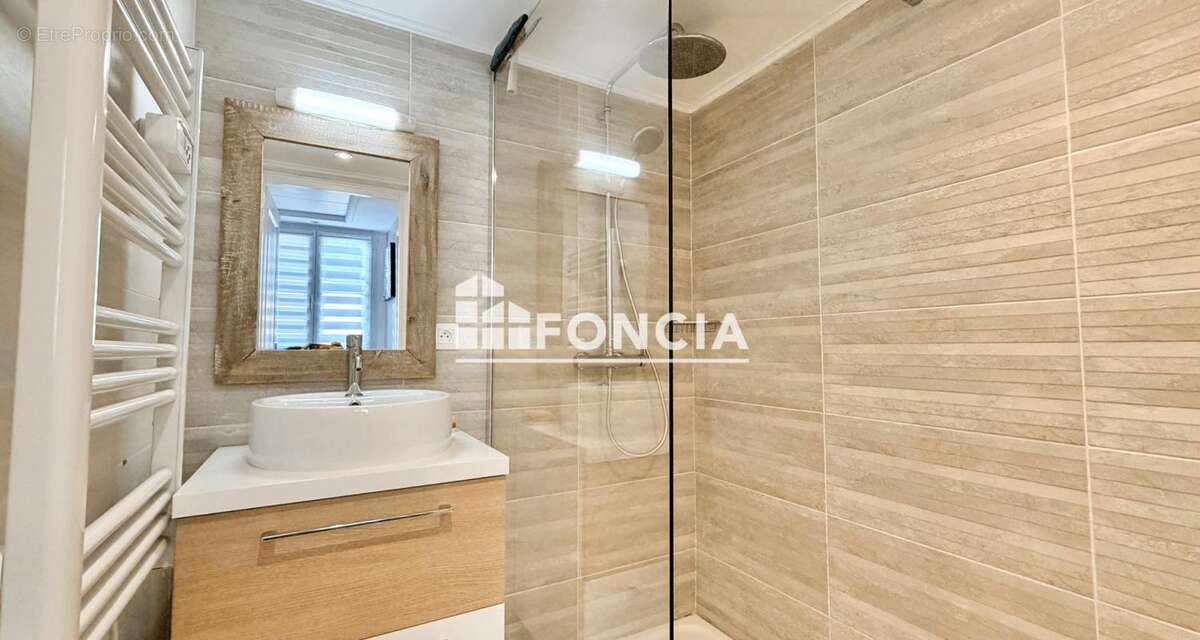 Appartement à GRIMAUD