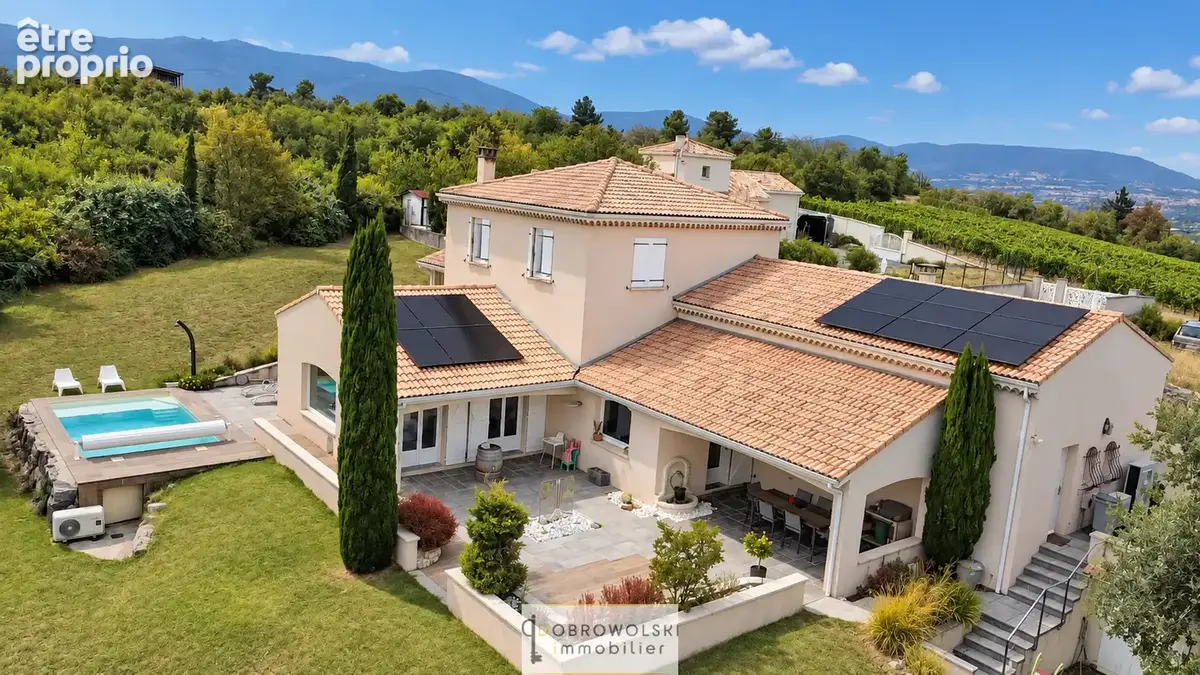 Maison et piscine à vendre - photo 1