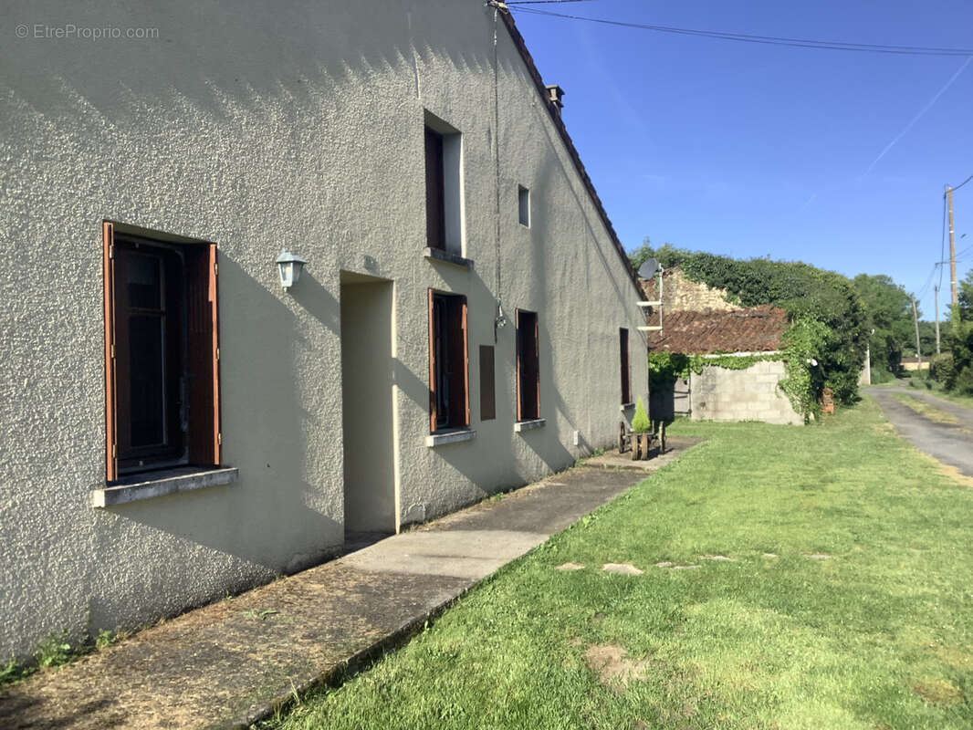 Maison à SAINT-CLAUD
