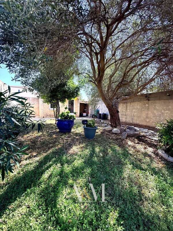 Villa T6 de 163 m² sur 576 m² - photo 5