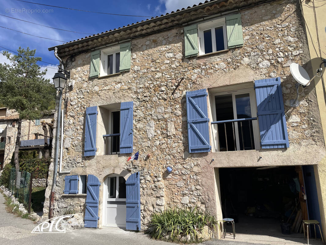 Appartement à VALDEROURE