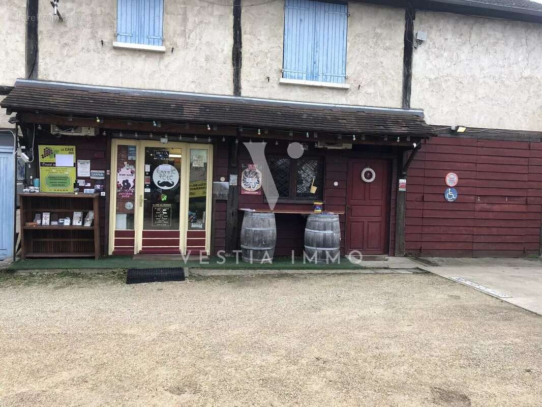 VENTE FOND DE COMMERCE Cave à vins, Spiritueux et Epicerie fine - photo 6