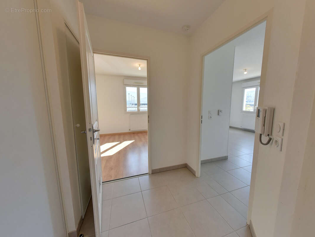 Appartement à ECHIROLLES