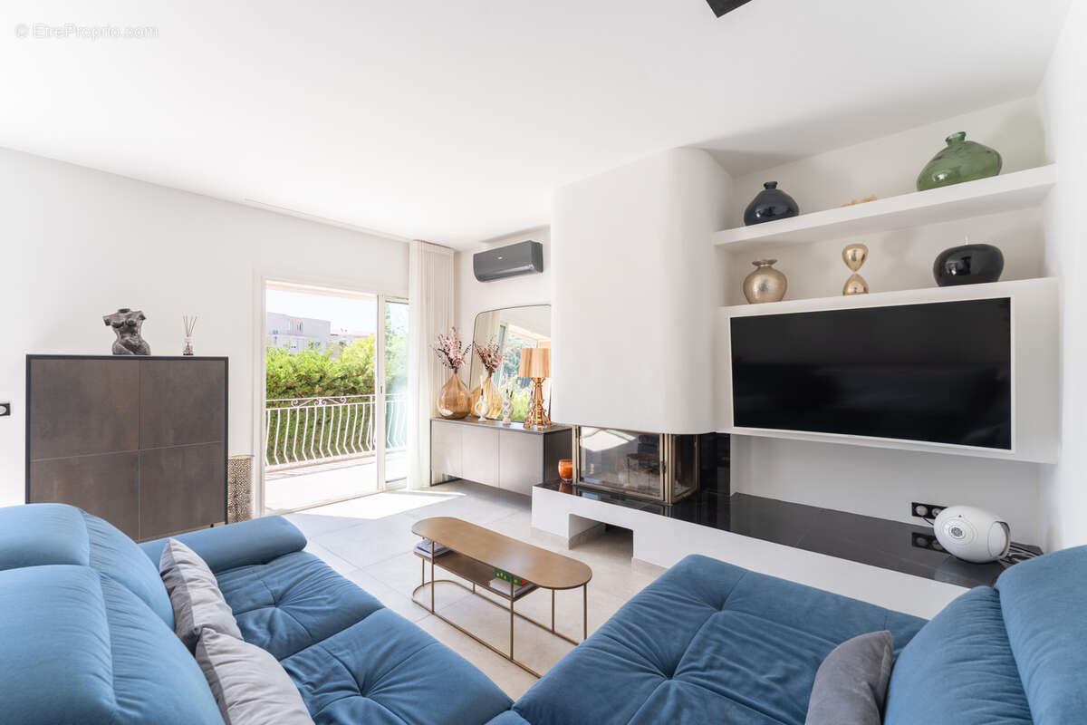 Appartement à MARSEILLE-9E