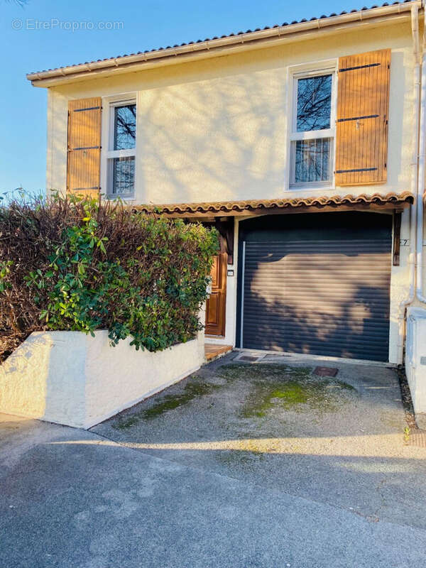 Maison à PORT-DE-BOUC