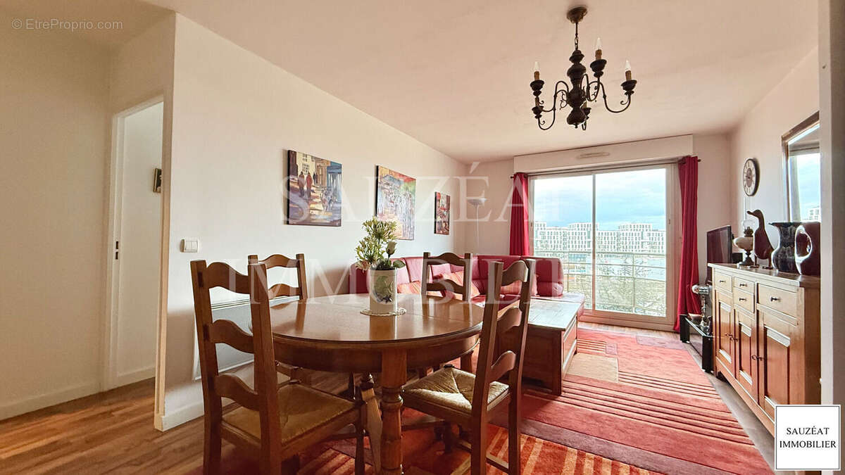 Appartement à BAGNEUX