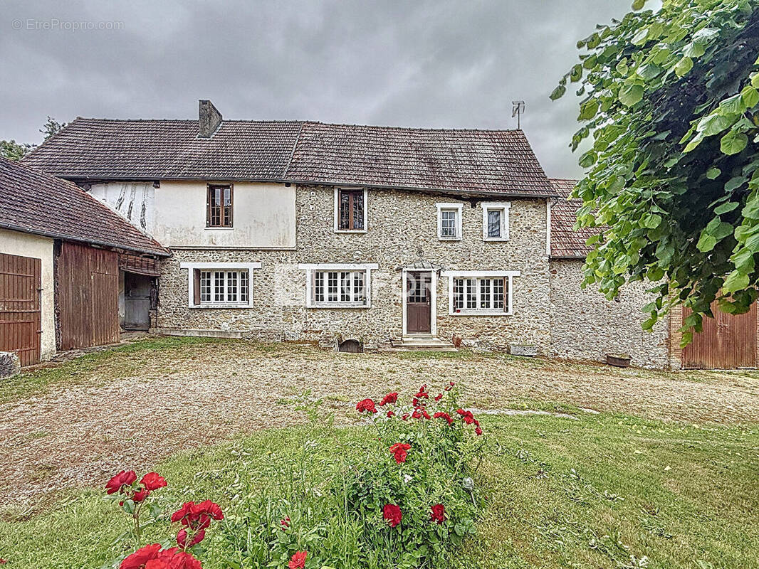 Maison à SAINT-PIERRE-DE-BAILLEUL